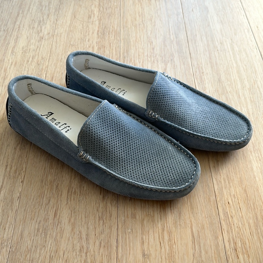 NIB Amalfi Stefania Light Blue Perforated Italian Leather Loafers; Made in Italy